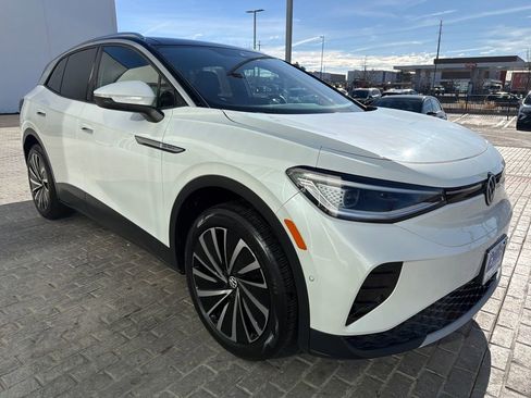 Certified 2023 Volkswagen ID.4 Pro S Plus image 7