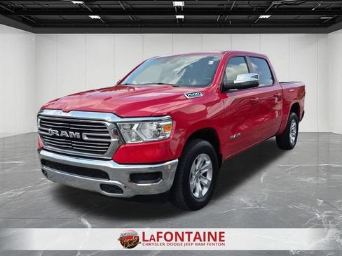 Used 2024 RAM 1500 Laramie AWD/4WD image 1