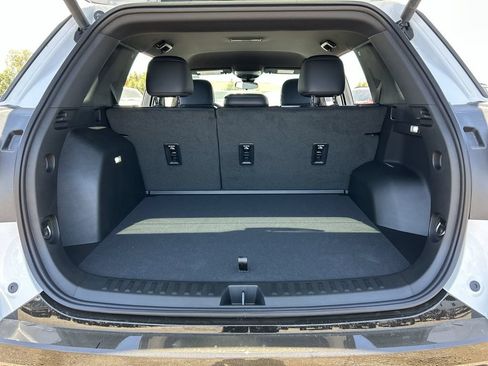 New 2026 GMC Terrain AT4 w/ Convenience Package III AWD/4WD image 26