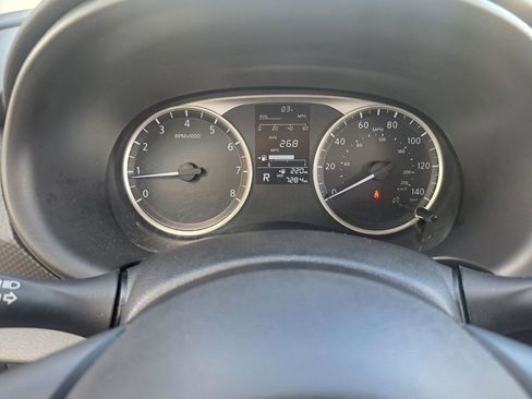 Used 2024 Nissan Kicks S image 13