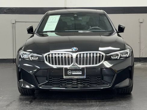 Used 2025 BMW 330i xDrive Sedan w/ M Sport Package AWD/4WD image 6