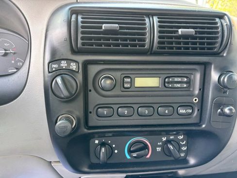 Used 1999 Ford Ranger XL image 8