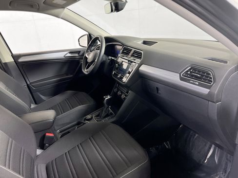 Used 2023 Volkswagen Tiguan S image 27