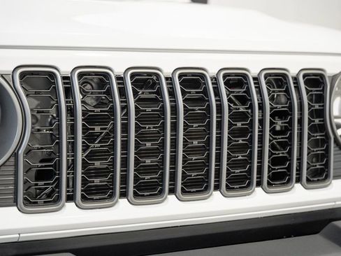 New 2026 Jeep Gladiator Overland AWD/4WD image 10