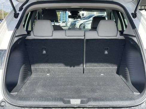 Used 2025 Honda HR-V LX image 10
