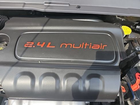 Certified 2022 Jeep Compass High Altitude AWD/4WD image 42