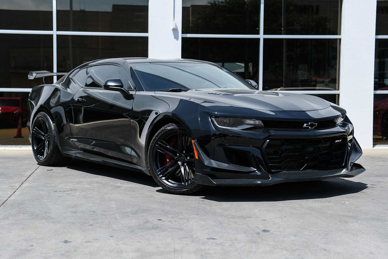 Used 2021 Chevrolet Camaro ZL1 RWD image 8