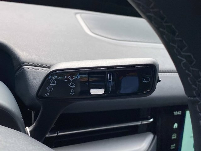 New 2027 Lincoln Navigator Reserve w/ Jet Appearance Package AWD/4WD image 18