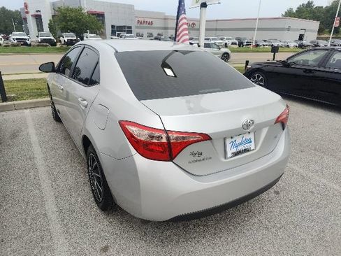 Used 2019 Toyota Corolla LE FWD image 4