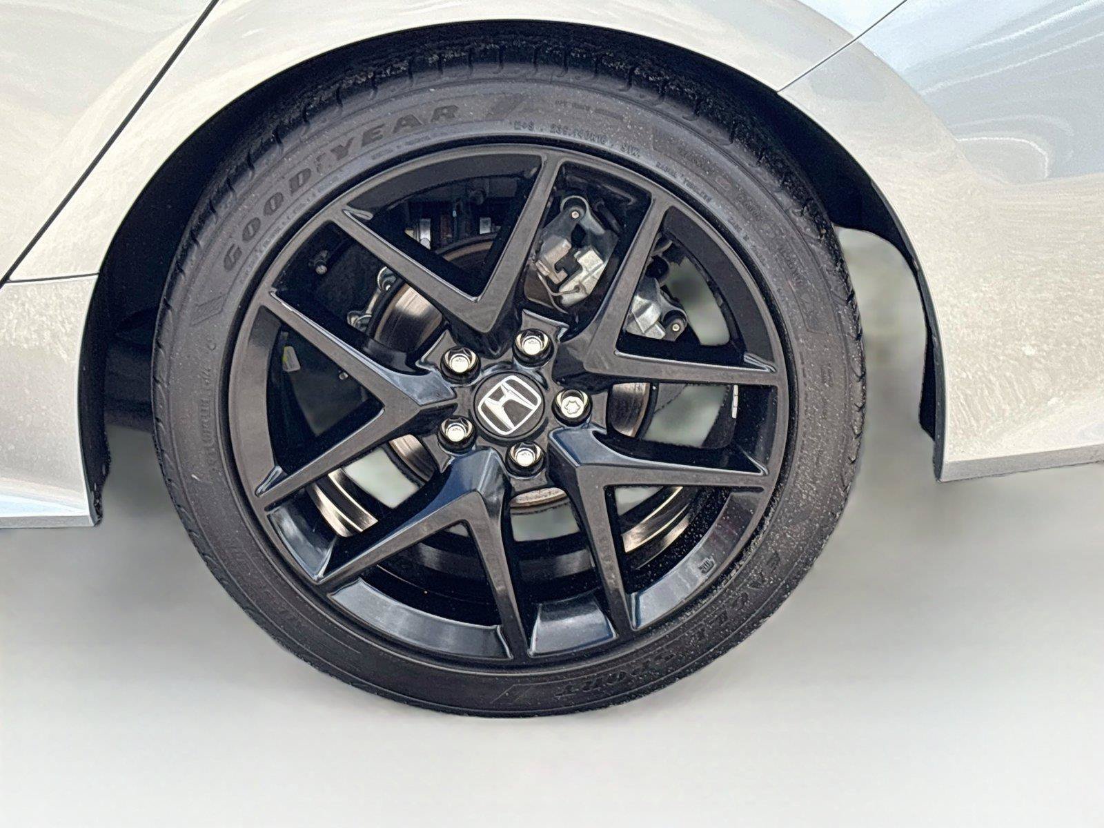 Certified 2025 Honda Civic Sport image 32
