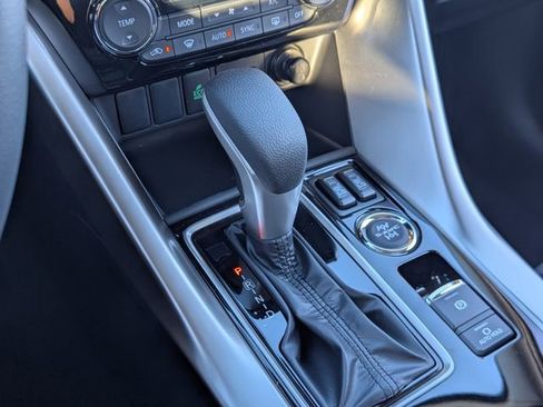 New 2026 Mitsubishi Eclipse Cross SE AWD/4WD image 15