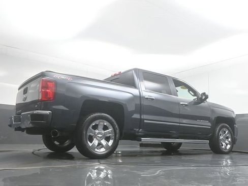 Used 2017 Chevrolet Silverado 1500 LTZ w/ LPO, Street Package image 31