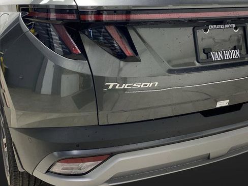 New 2026 Hyundai Tucson Limited image 35