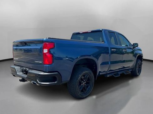 Used 2019 Chevrolet Silverado 1500 Custom Trail Boss w/ Custom Convenience Package AWD/4WD image 9