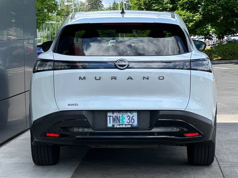 Used 2025 Nissan Murano SV AWD/4WD image 4