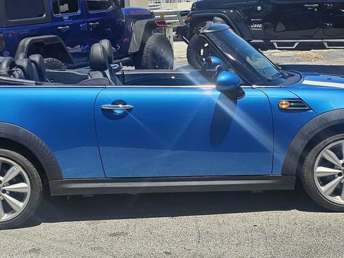 Used 2012 MINI Cooper Convertible image 9