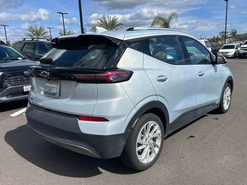 Used 2022 Chevrolet Bolt EUV LT image 4