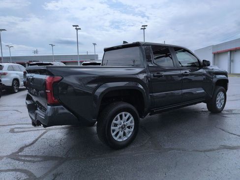 Used 2024 Toyota Tacoma SR5 image 5