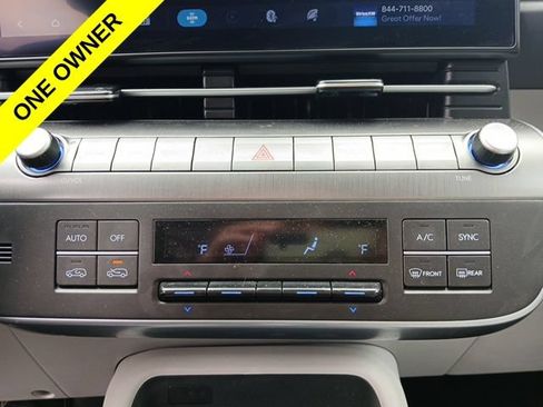 Used 2024 Hyundai Kona SEL AWD/4WD image 18