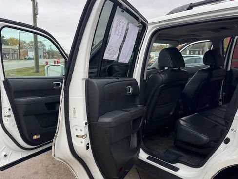 Used 2014 Honda Pilot Touring image 28