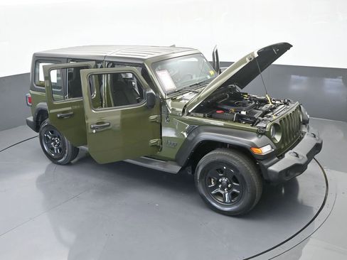Used 2022 Jeep Wrangler Unlimited Sport image 72
