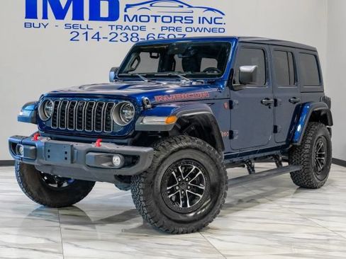 Used 2025 Jeep Wrangler Unlimited Rubicon AWD/4WD image 2