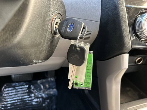 Used 2017 Subaru Forester 2.5i Premium image 27