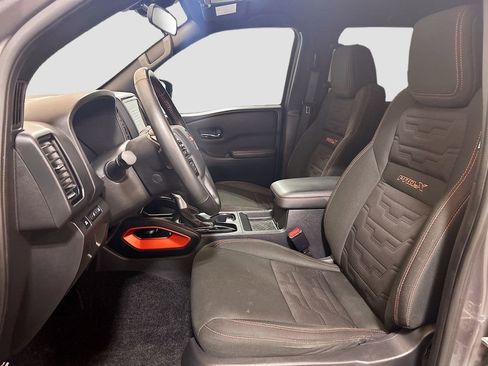 Used 2024 Nissan Frontier Pro-X RWD image 18