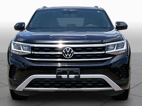 Used 2022 Volkswagen Atlas Cross Sport SE FWD image 4
