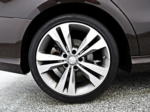 Used 2014 Mercedes-Benz CLA 250 4MATIC image 20