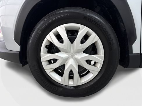 Used 2024 Toyota Corolla Cross L FWD image 50