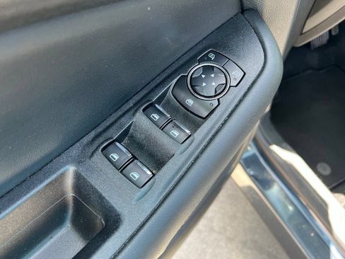 Used 2024 Ford Edge SEL AWD/4WD image 12