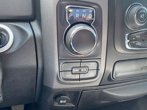 Used 2019 RAM 1500 Express w/ Wheel & Sound Group AWD/4WD image 28