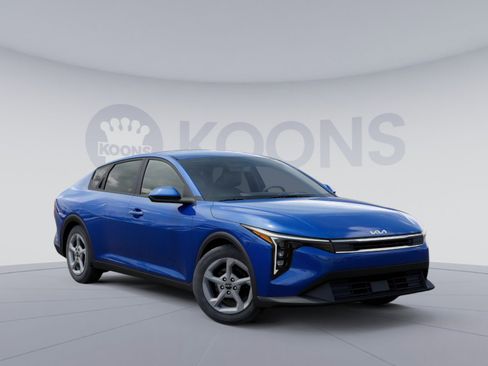 New 2025 Kia K4 LXS image 11