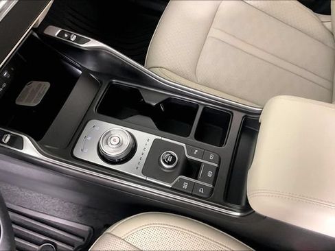 Certified 2026 Kia Sorento EX FWD image 17