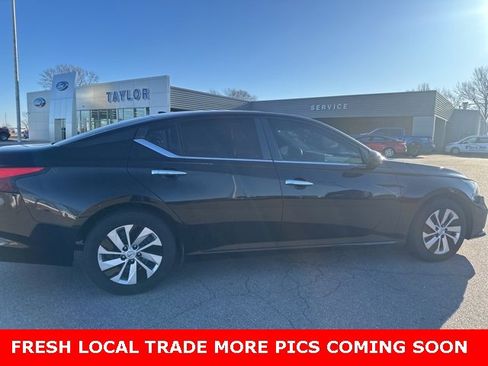 Used 2019 Nissan Altima 2.5 S image 5
