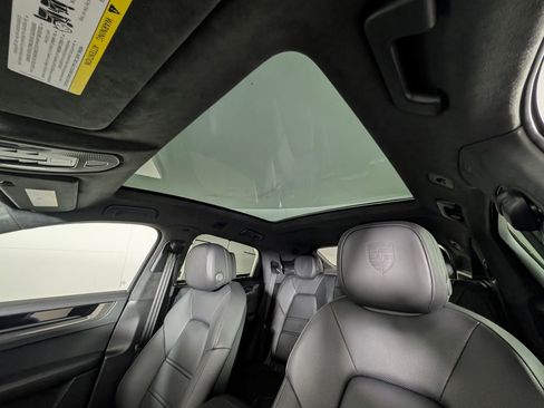 New 2026 Porsche Cayenne GTS image 28