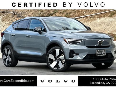Certified 2023 Volvo C40 P8 Recharge Ultimate image 1
