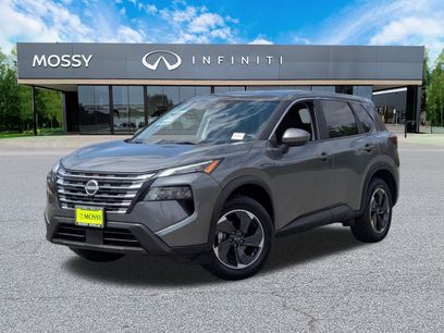 Used 2024 Nissan Rogue SV