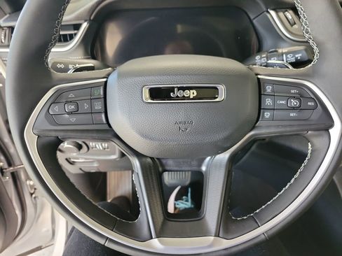 New 2026 Jeep Grand Cherokee Laredo X AWD/4WD image 15