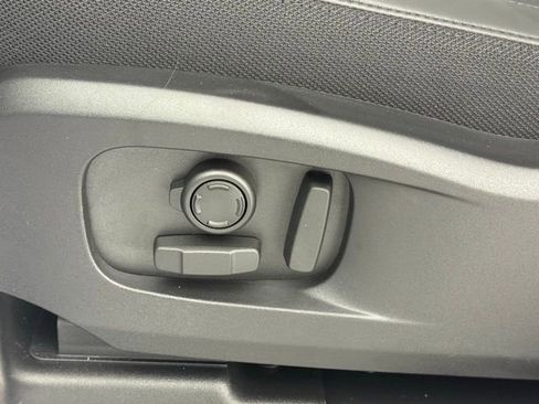 New 2026 Land Rover Defender 110 X image 29