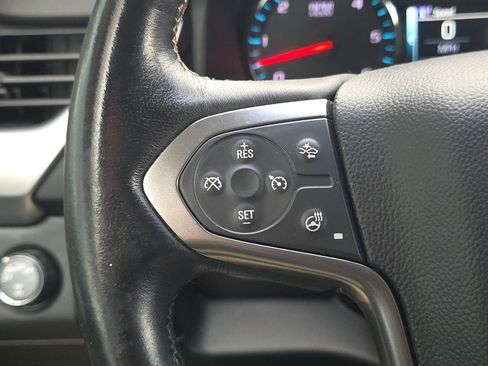 Used 2019 Chevrolet Tahoe LT w/ Luxury Package AWD/4WD image 29