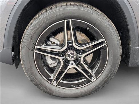 New 2026 Mercedes-Benz GLA 250 4MATIC image 9