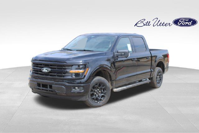 New 2026 Ford F150 XLT w/ Equipment Group 302A MID RWD image 1