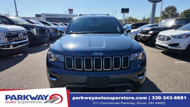 Used 2019 Jeep Grand Cherokee Limited AWD/4WD image 2