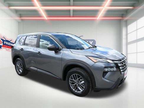 Used 2024 Nissan Rogue S AWD/4WD image 4