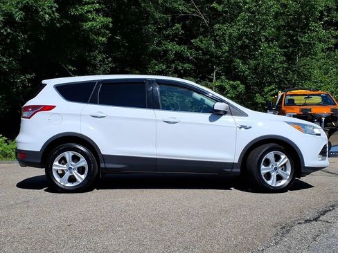 Used 2015 Ford Escape SE AWD/4WD image 3