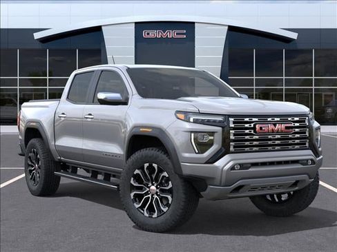 New 2026 GMC Canyon Denali image 7