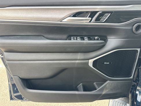 New 2026 Jeep Grand Wagoneer Limited AWD/4WD image 27