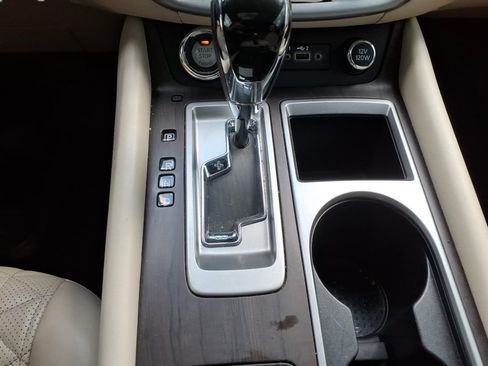 Used 2021 Nissan Murano Platinum w/ Cargo Package FWD image 21
